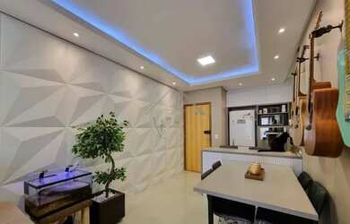 Imagem: O apartamento possui 2 Dormitórios, 1 Banheiro, 1 Vaga na garagem