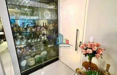 Imagem: O apartamento possui 3 Dormitórios, 4 Banheiros, 2 Vagas na