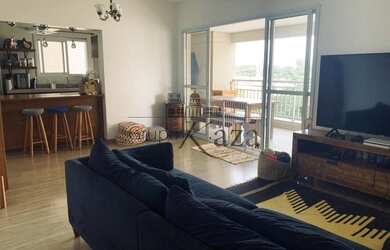 Imagem: O apartamento possui 3 Dormitórios, 2 Banheiros, 2 Vagas na