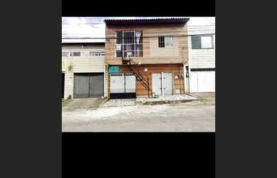 Imagem: A casa possui 2 Dormitórios, 1 Banheiro e está localizado