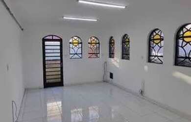 Imagem: O depósito possui 32m² de Área e está localizado em Barueri