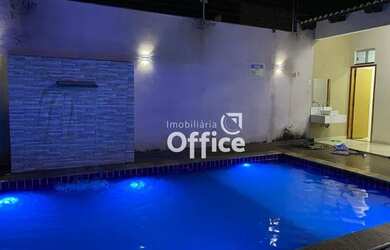 Imagem 4: Lote com piscina e área gourmet à venda, 200 m² por R$ 250.000 - Residencial Cidade Indust
