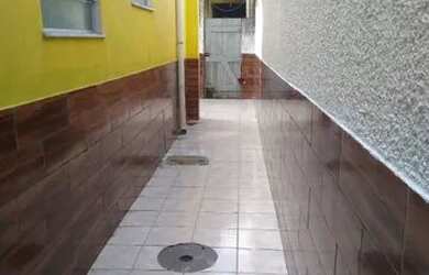 Imagem: A casa possui 2 Dormitórios, 1 Banheiro, 90m² de Área e