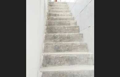 Imagem: A casa possui 1 Dormitório, 1 Banheiro e está localizado