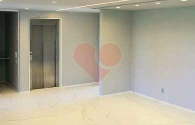 Imagem 12: CASA À VENDA CONDOMÍNIO SANTA MÔNICA JARDINS 6 SUÍTES ALTO PADRÃO...