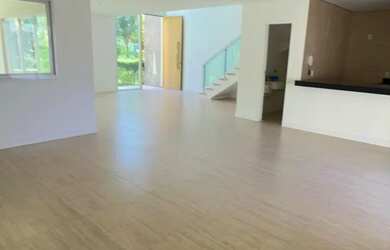 Imagem 2: Triplex com jacuzzi, 3 suites na Sapiranga