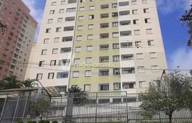 Imagem: O apartamento possui 3 Dormitórios, 1 Banheiro, 1 Vaga na garagem