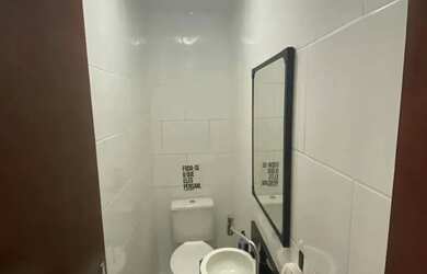 Imagem 7: Ótima casa duplex com 3 quartos suíte pequeno condomínio, local nobre...