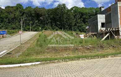 Imagem: O terreno possui 427m² de Área e está localizado em Nova