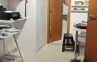 Imagem 15: Imóvel para aluguel possui 250 metros quadrados com 5 quartos