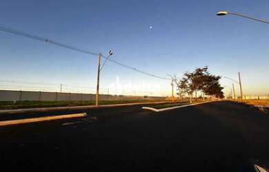 Imagem 2: Terreno disponível para venda 275 m² no bairro Grand Ville em Uberlândia-MG