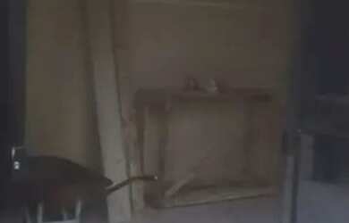 Imagem 2: Kitnet com luz, água e internet incluído para alugar preferência comercial