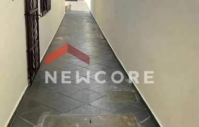 Imagem: A casa possui 2 Dormitórios, 5 Banheiros, 2 Vagas na garagem