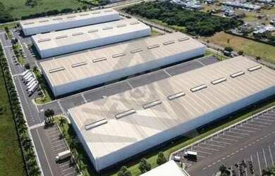 Imagem: O depósito possui 1.348m² de Área e está localizado em