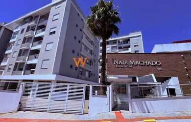 Imagem: O apartamento possui 2 Dormitórios, 2 Banheiros, 1 Vaga na