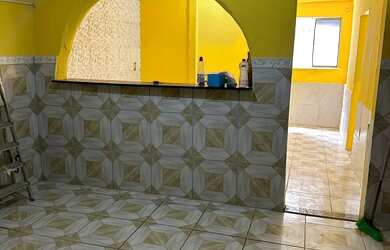 Imagem: A casa possui 1 Dormitório, 1 Banheiro, 60m² de Área e está