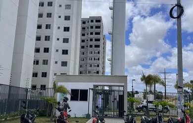 Imagem: O apartamento possui 2 Dormitórios, 1 Banheiro, 1 Vaga na garagem