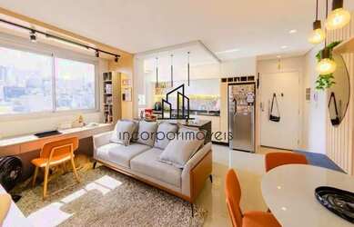 Imagem: O apartamento possui 1 Dormitório, 1 Banheiro, 2 Vagas na garagem