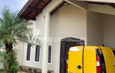 Imagem: A casa em condomínio possui 3 Dormitórios, 4 Banheiros, 4