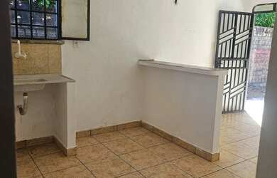 Imagem: O apartamento para alugar possui 1 Dormitório, 1 Banheiro e