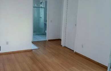 Imagem: O apartamento possui 2 Dormitórios, 1 Banheiro e 1 Vaga na