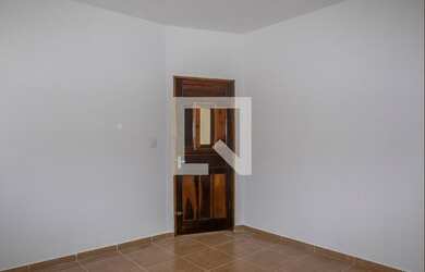 Imagem: A casa possui 2 Dormitórios, 2 Banheiros, 126m² de Área e