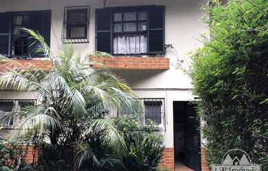 Imagem: O apartamento possui 2 Dormitórios, 2 Banheiros, 2 Vagas na