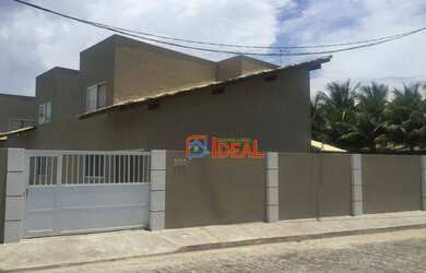 Imagem: A casa possui 2 Dormitórios, 2 Banheiros, 1 Vaga na garagem