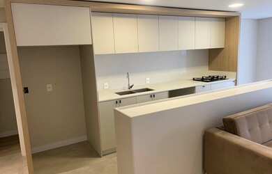 Imagem: O apartamento possui 3 Dormitórios, 2 Banheiros, 2 Vagas na