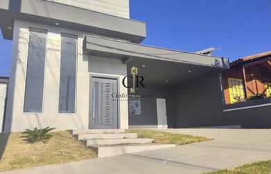 Imagem: A casa em condomínio possui 3 Dormitórios, 4 Banheiros, 4