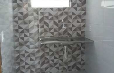 Imagem 7: Casa 2/4 Candeal. Varanda, 75m² de Área, 1 Banheiroe2 Dormitórios