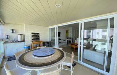 Imagem: O apartamento possui 4 Dormitórios, 1 Banheiro, 3 Vagas na