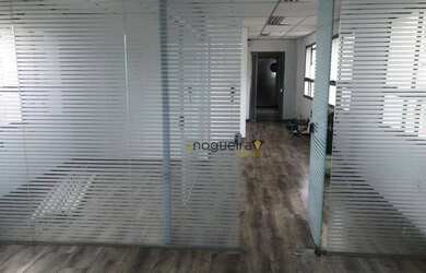 Imagem: O depósito possui 1 Vaga na garagem e 47m² de Área e está