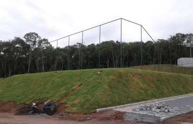 Imagem 16: Condomínio residencial de alto padrão no bairro Ponta Aguda