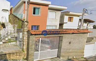 Imagem: A casa possui 3 Dormitórios, 4 Banheiros, 1 Vaga na garagem