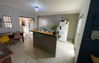 Imagem 3: Ribeirão Preto - Casa Padrão - Adelino Simioni