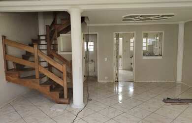 Imagem 2: Casa de condomínio quot Portaria 24 hs quot