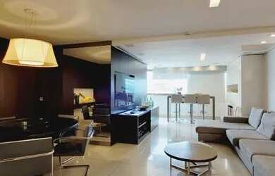 Imagem: O apartamento possui 4 Dormitórios, 4 Banheiros, 3 Vagas na