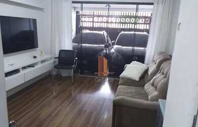 Imagem: A casa possui 4 Dormitórios, 4 Banheiros, 2 Vagas na garagem