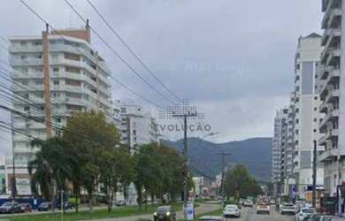 Imagem: O apartamento à venda possui 1 Dormitório, 1 Banheiro, 1 Vaga