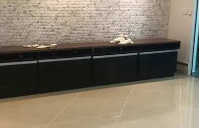 Imagem: A casa em condomínio possui 4 Dormitórios, 5 Banheiros, 3