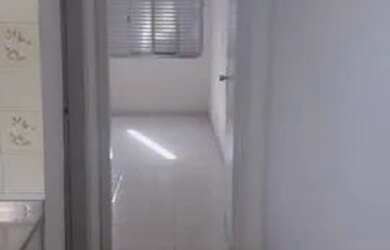 Imagem: O apartamento para alugar possui 1 Dormitório, 1 Banheiro e