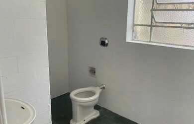 Imagem 8: Aluga-se casa no centro. 1 Vaga na garageme4 Dormitórios