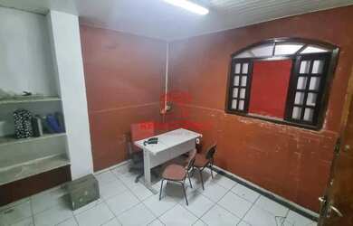 Imagem: O depósito possui 125m² de Área e está localizado em Irajá