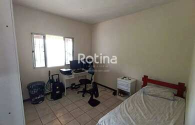 Imagem 9: Casa à venda, 3 quartos, Alto Umuarama - Uberlândia/MG - Rotina Imobiliária