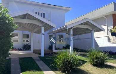 Imagem: A casa em condomínio possui 3 Dormitórios, 3 Banheiros, 4