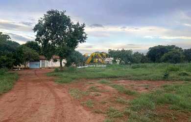 Imagem: O terreno possui 2.400m² de Área e está localizado em Plano