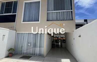 Imagem: A casa possui 3 Dormitórios, 4 Banheiros, 2 Vagas na garagem