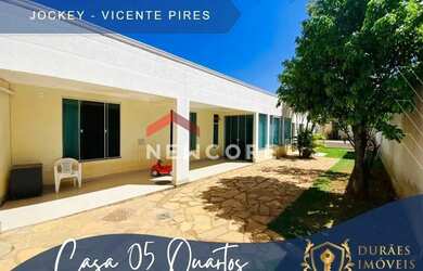 Imagem: A casa em condomínio possui 3 Dormitórios, 3 Banheiros, 5