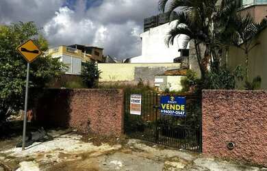 Imagem: O terreno possui 286m² de Área e está localizado em Vila